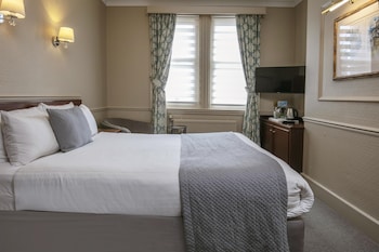 Classic Room, 1 Double Bed, Non Smoking (Small Room)