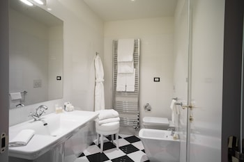 Classic Double Room, 1 Queen Bed