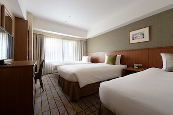 Standard Twin + Extra Bed for over age of 6, Non Smoking (5-15F)