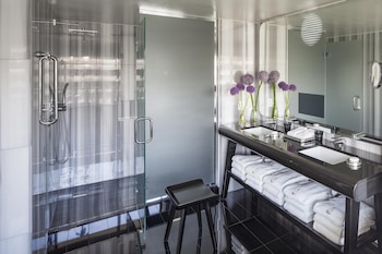 Suite (Americana)