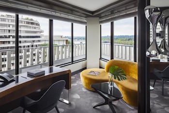 Suite (Americana)