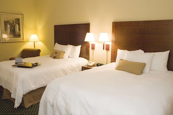 Two queen beds non smoking