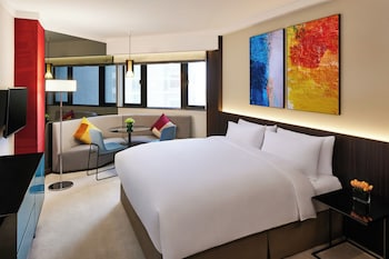 Continental Deluxe Room with The Continental Club Lounge access