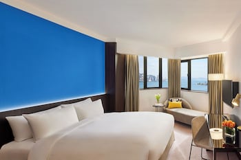 Premier Harbour View Room