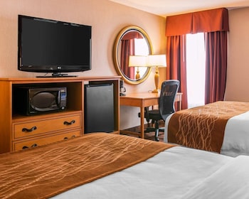 Standard Room, 2 Queen Beds, Non Smoking