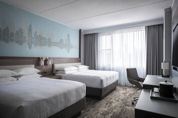Room, 2 Queen Beds (Mobility Accessible, Tub)
