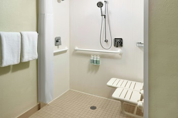 Room, 2 Double Beds (Hearing Accessible)