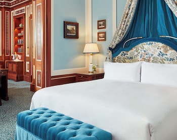 Suite (Belgravia)