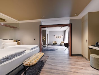 Executive Suite, 1 King Bed