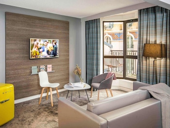 Junior Suite, 1 Double Bed with Sofa bed