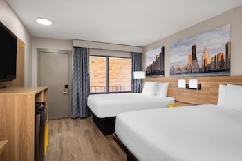 Room, 1 King Bed, Non Smoking (Exterior Building)