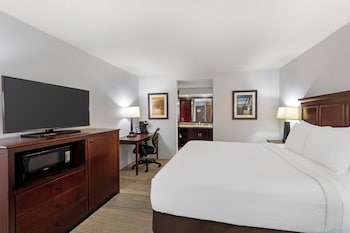 Standard King Room Exterior