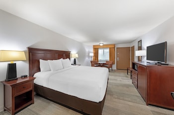 Standard King Room Exterior