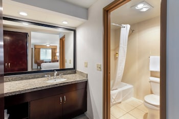 Standard King Room Exterior