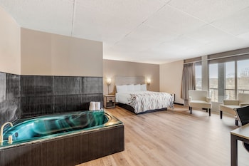Superior Room, 1 King Bed, Non Smoking, Jetted Tub