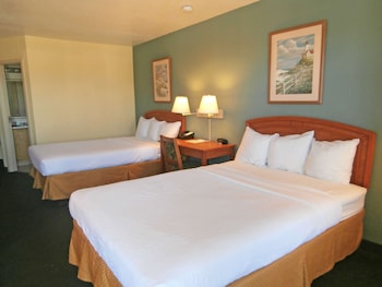 Room, 2 Double Beds, Smoking