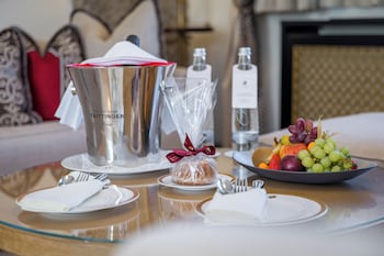 Royal Suite, 1 King Bed, Terrace, City View
