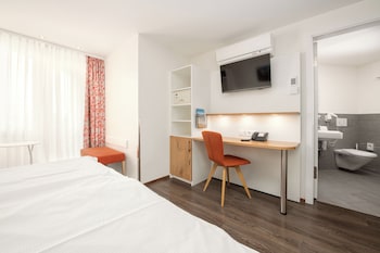 Superior Twin Room, Mountainside