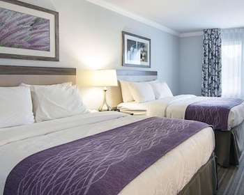 Standard Room, 2 Queen Beds, Non Smoking