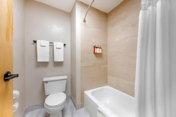 Standard Room, 2 Queen Beds, Non Smoking