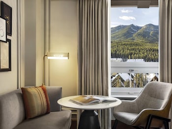 Fairmont Gold, Room, 1 King Bed