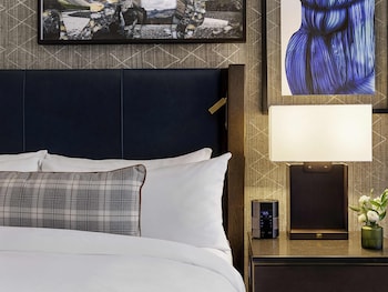 Fairmont, Room, 2 Double Beds, Mountain View