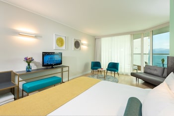 Deluxe Room, Balcony, Sea View