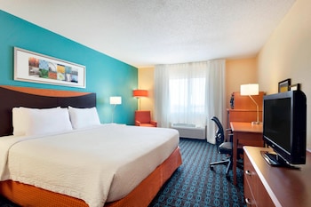 Room, 1 King Bed, Hearing Accessible