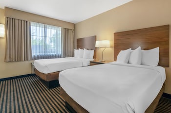 Standard Room, 2 Double Beds, Non Smoking, Refrigerator & Microwave (Shower Only)