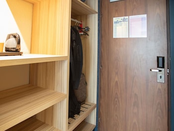 Standard Triple Room, 2 Double Beds