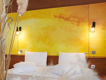 Suite, 1 King Bed with Sofa bed (Cathedral View)
