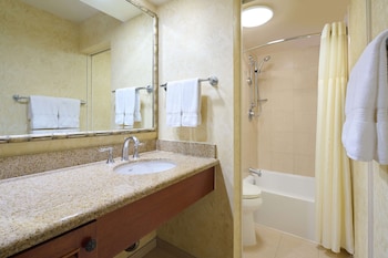 Room, 1 Double Bed, City View