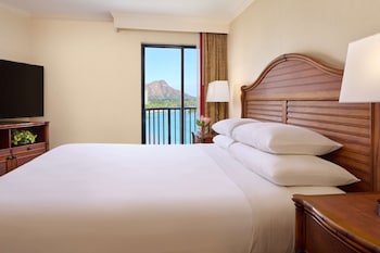 Club Room, 2 Bedrooms, Oceanfront (2 King Beds)