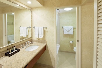 Room, 1 King Bed, Oceanfront
