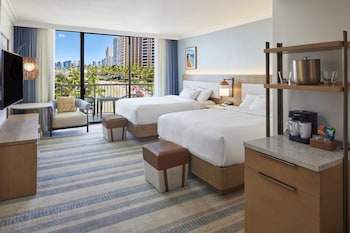 Room, 2 Queen Beds, Partial Ocean View (Rainbow Tower, Renovated)