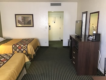 Standard Room, 2 Queen Beds