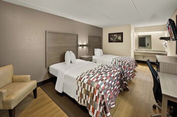 Deluxe Room, 2 Double Beds (Smoke Free)