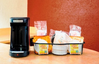 Superior Room, 1 King Bed (Smoke Free)