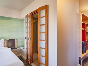 Suite, 1 King Bed (Master)
