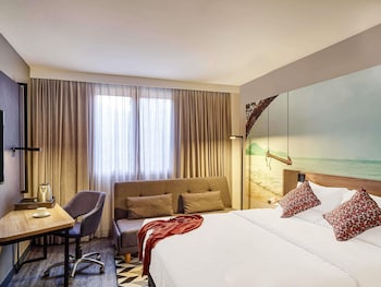 Superior Room, 1 Queen Bed with Sofa bed
