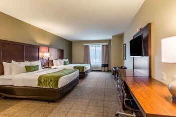 Suite, 2 Queen Beds, Accessible, Non Smoking