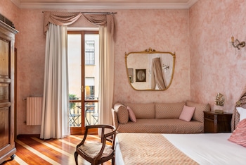 Superior Double or Twin Room (gym access)