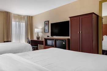 Standard Room, 2 Double Beds, Non Smoking