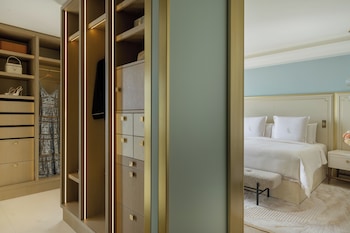 Panoramic Suite