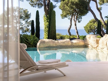 Suite, 1 King Bed, Terrace (Pool)