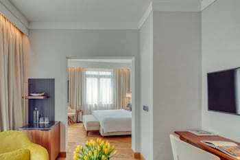 Superior Suite