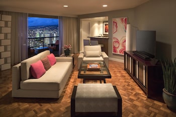 Suite, Multiple Beds (Ambassador with Two Bedroom)