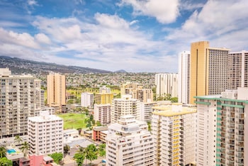 Room, 2 Queen Beds, City View (High Floor, Waikiki View)