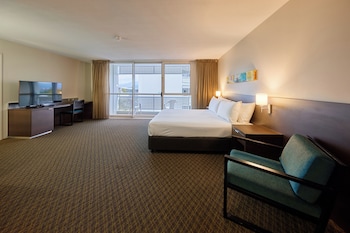 King Bed Premium