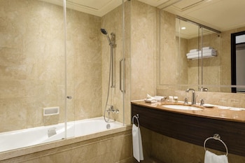 Deluxe Twin Room, Balcony, Sea